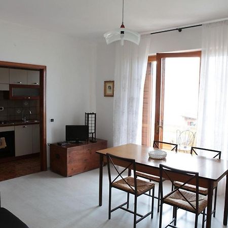 Casa Edda Apartment Бренцоне сул Гарда Екстериор снимка
